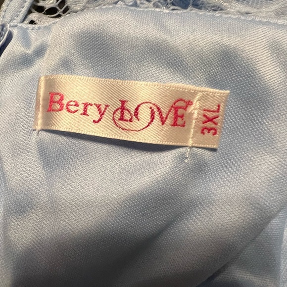 Bery Love High Cocktail Dress - Picture 5 of 5